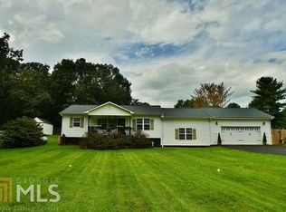 135 Kit Ct, Murrayville, GA 30564