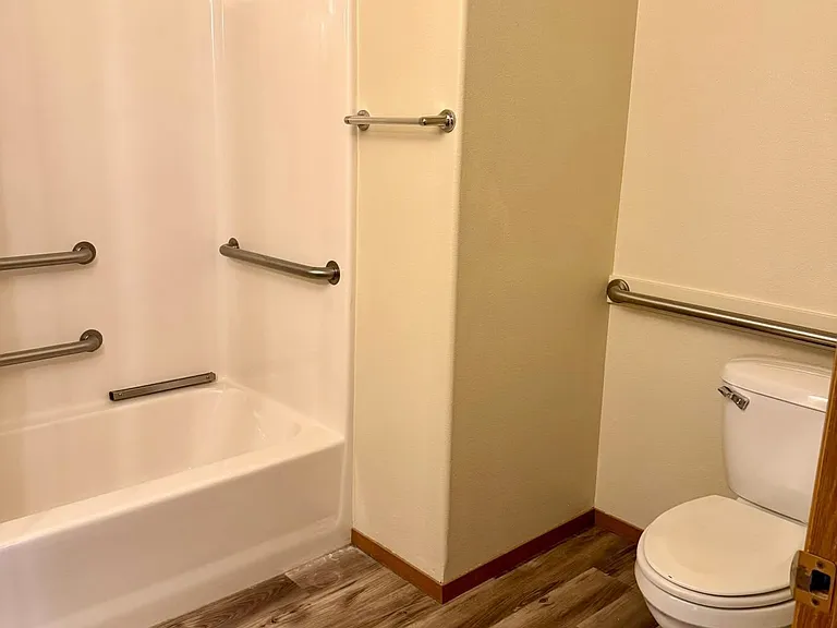 6305J Chapel Hill Blvd #D — Photo 2