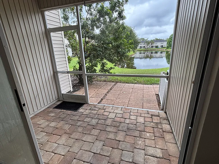 12203 Country White Cir — Photo 22