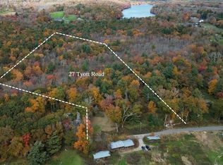 27 Tyott Rd, Pomfret Center, CT 06259