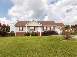 107 Thelma Dr, Bell Buckle, TN 37020
