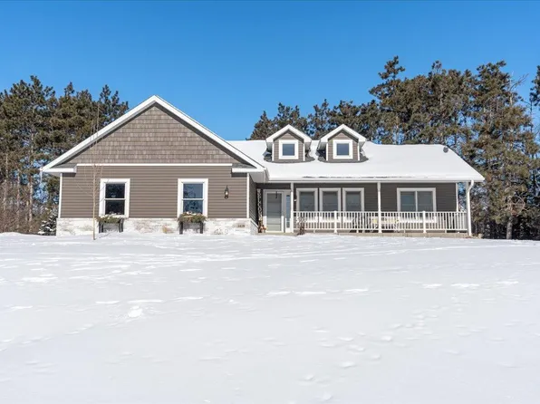 1419 Creekwood Dr, New Richmond, WI 54017