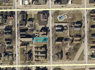 425 N 29th St, Milwaukee, WI 53208