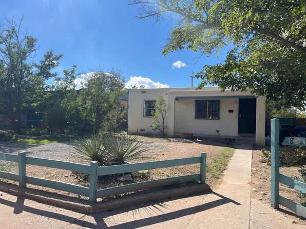 801 Valencia Dr SE, Albuquerque, NM 87108
