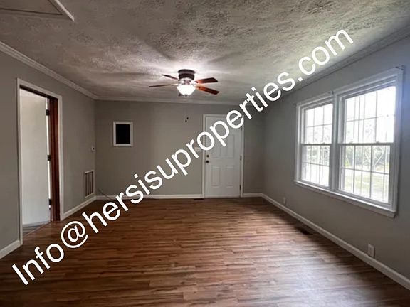3rd image of 307 Vernon Ct #A