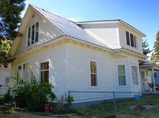 921 E Lakeside Ave, Coeur D Alene, ID 83814