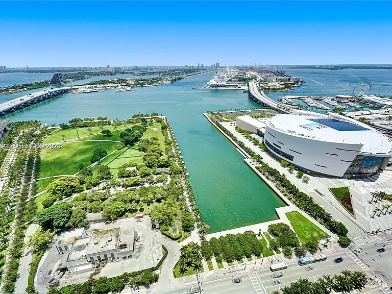900 Biscayne Blvd #27F — Photo 4