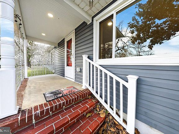 2nd image of 2505 W Denneys Rd