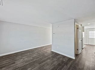 3902 Bayville Rd #3900, Middle River, MD 21220