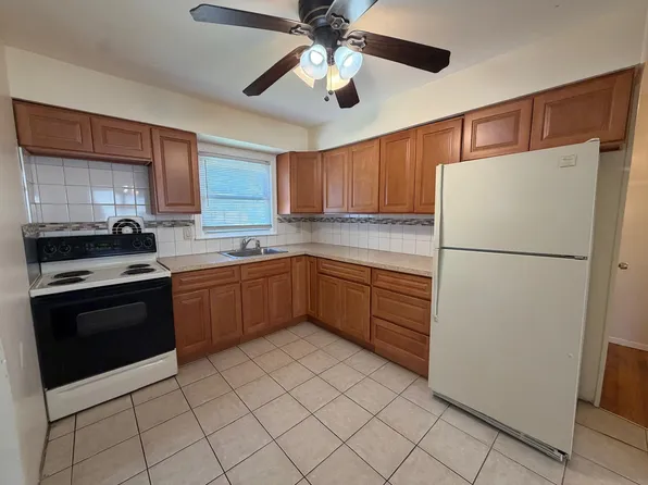 (undisclosed Address), Farmingdale, NY 11735