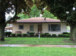 516 3rd St, Fontanelle, IA 50846