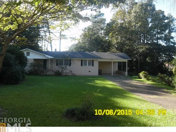 310 S Williams St, Metter, GA 30439