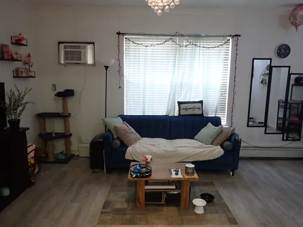 146 Lexington Avenue image 1 of 8
