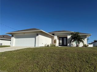 605 NW 25th St, Cape Coral, FL 33993