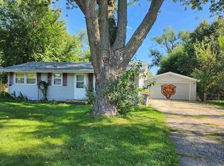 7803 Wesley Rd, Machesney Park, IL 61115