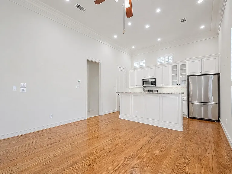 1804 Haddon St — Photo 20