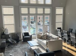 29 N Morgan St UNIT 4, Chicago, IL 60607