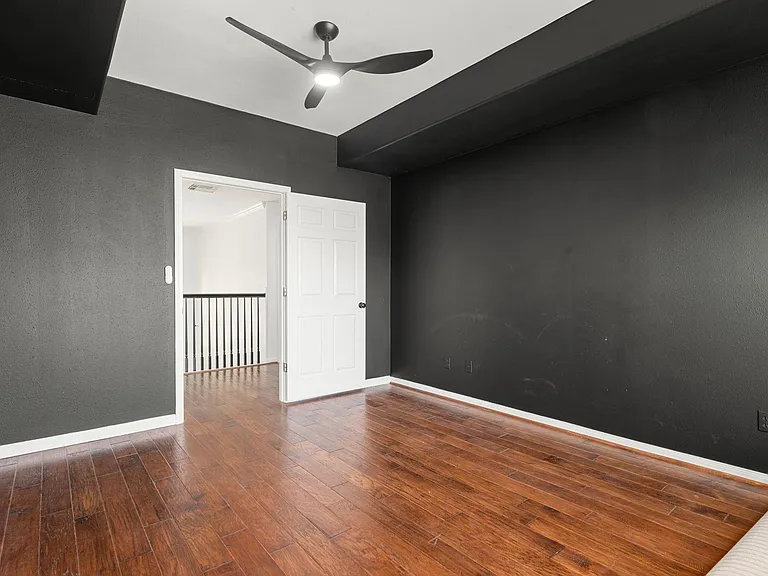 14910 Lake Woodbridge Ct — Photo 26