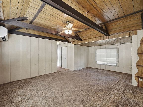 2nd image of 82274 River Dr Unit 24