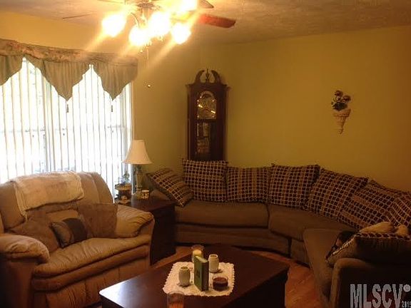 2nd image of 3553 Cordell Ct