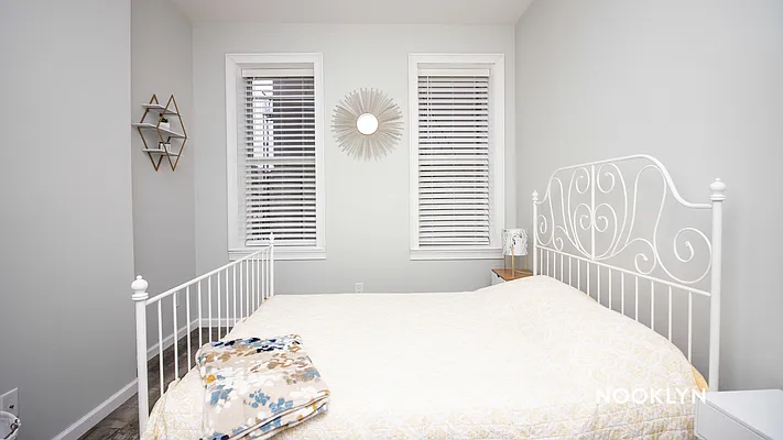 Rented by Nooklyn NYC LLC | media 30