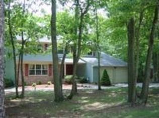 17 Evergreen Dr, Medford, NJ 08055