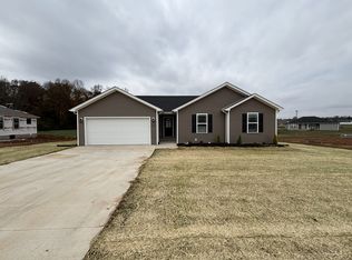 921 Alberta Dr, Bowling Green, KY 42101