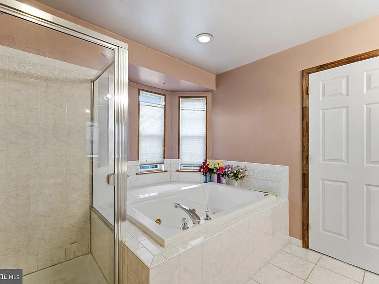 101 Wellington Park Dr — Photo 26