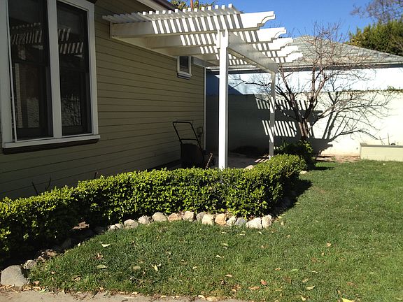 4th image of 357 N Shaffer St