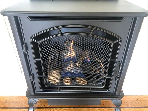 5th image of 2156 Market St #4B