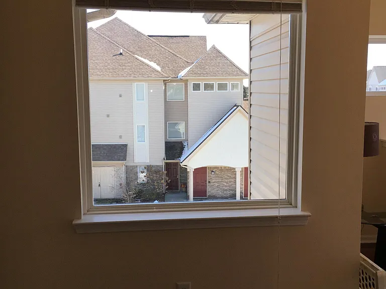 821 Brandon Ave — Photo 14