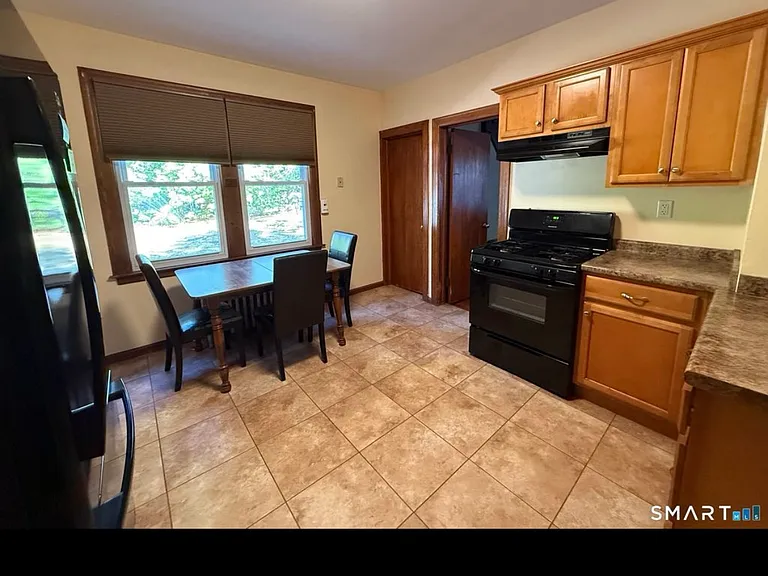 134 Forest St — Photo 8
