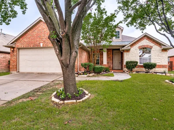 2453 Deerwood Dr, Little Elm, TX 75068