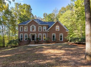 6095 Moores Creek Dr, Summerfield, NC 27358