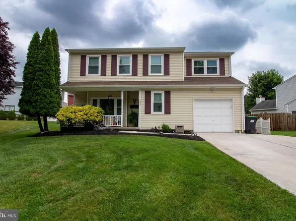 632 Plum Run Ct, Bear, DE 19701