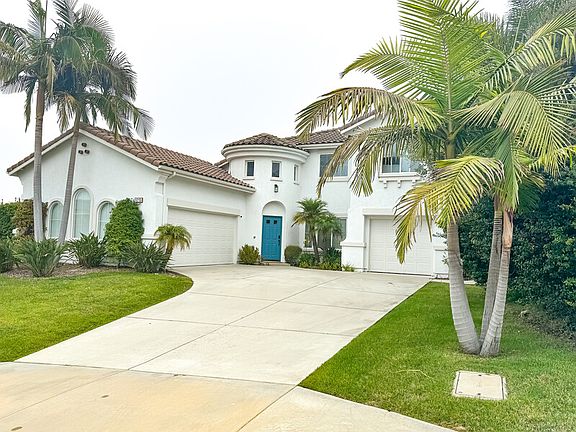 2nd image of 1215 Sand Dollar Way