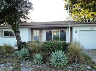 1011 Ridge Rd S, Largo, FL 33770