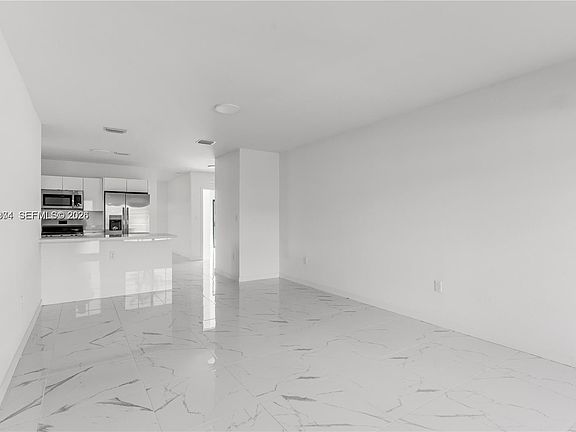2nd image of 634 SW 7th St