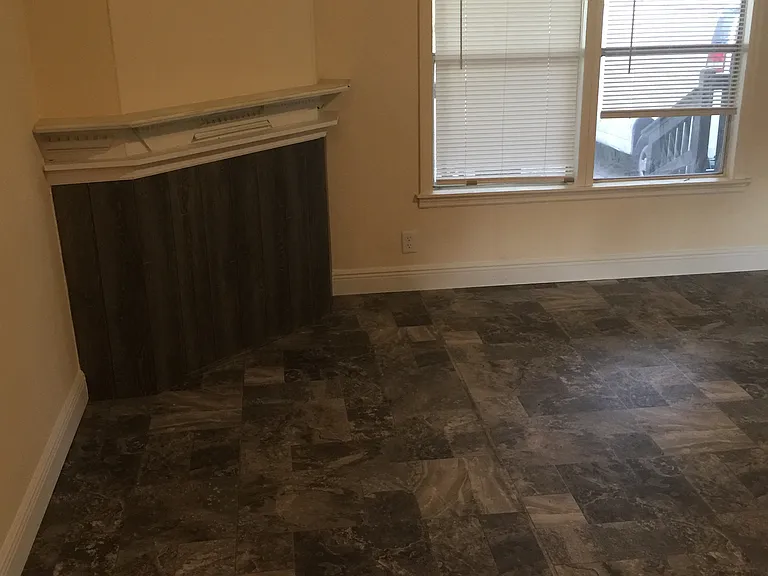18102 Lake Front Dr — Photo 5