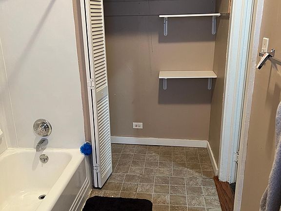 3rd image of 247 Quail St #1