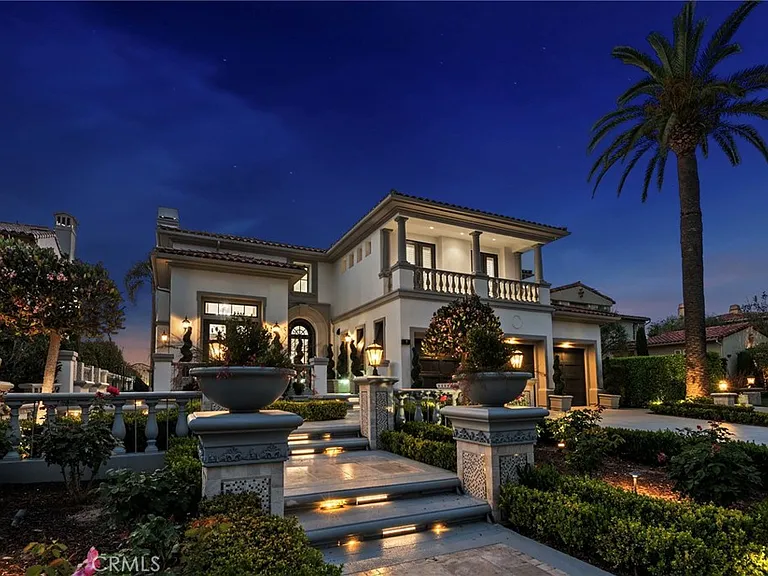 7 Vista Luci — Photo 1