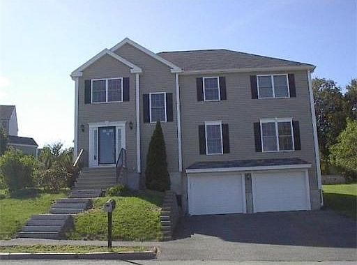 2nd image of 18 Hilltop Dr
