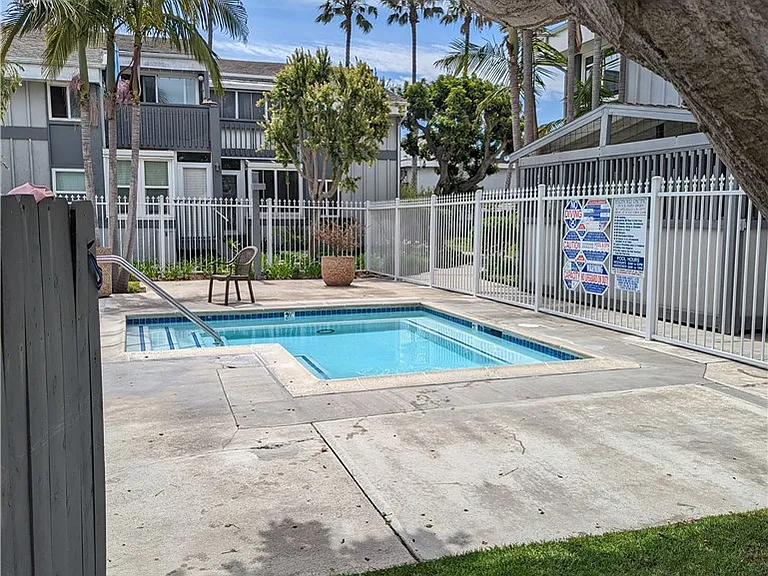 16872 Pacific Coast Hwy #201 — Photo 10