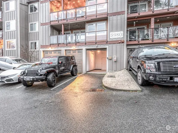 8980 Redmond Woodinville Road NE #102, Redmond, WA 98052