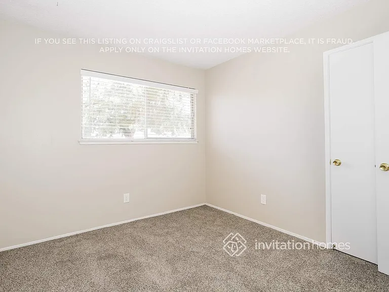 7740 Aptos Cir — Photo 13
