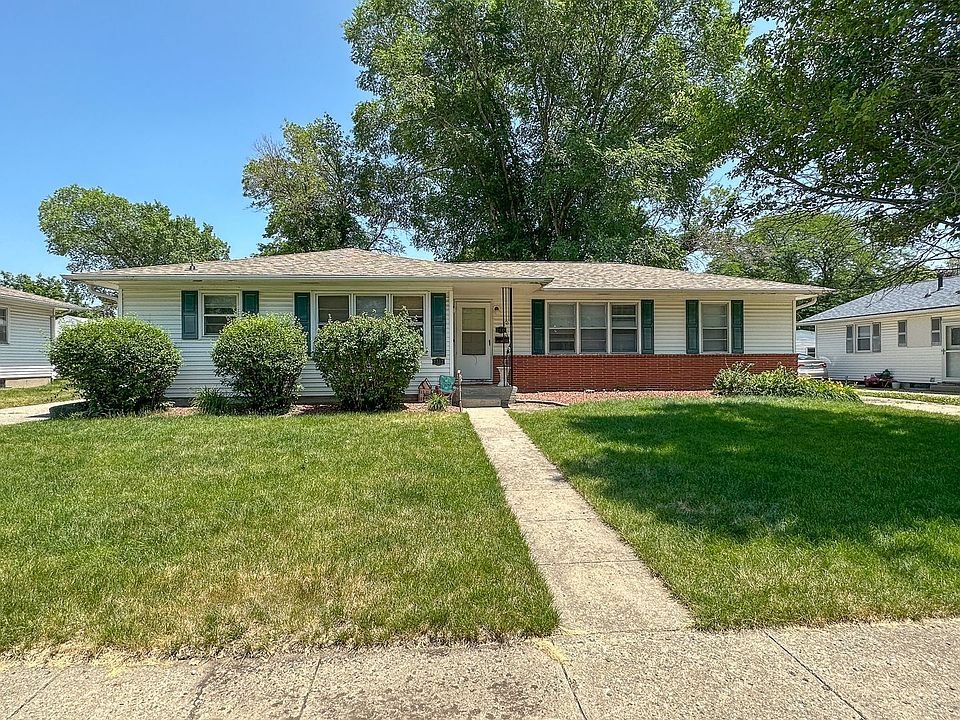 1st image of 2310 Ferndale Ave