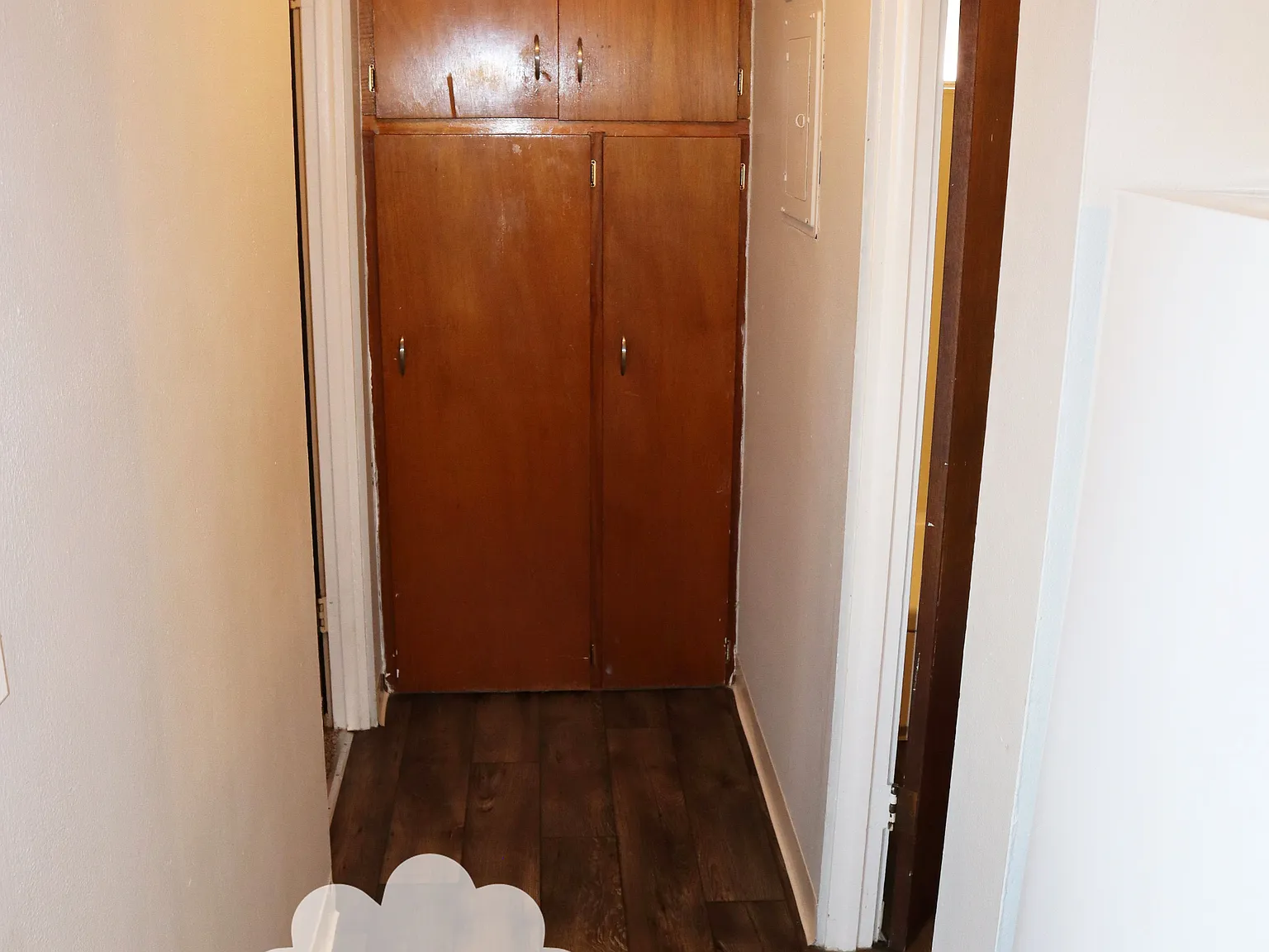 1 bed, 400 sqft, $900 — Photo 2