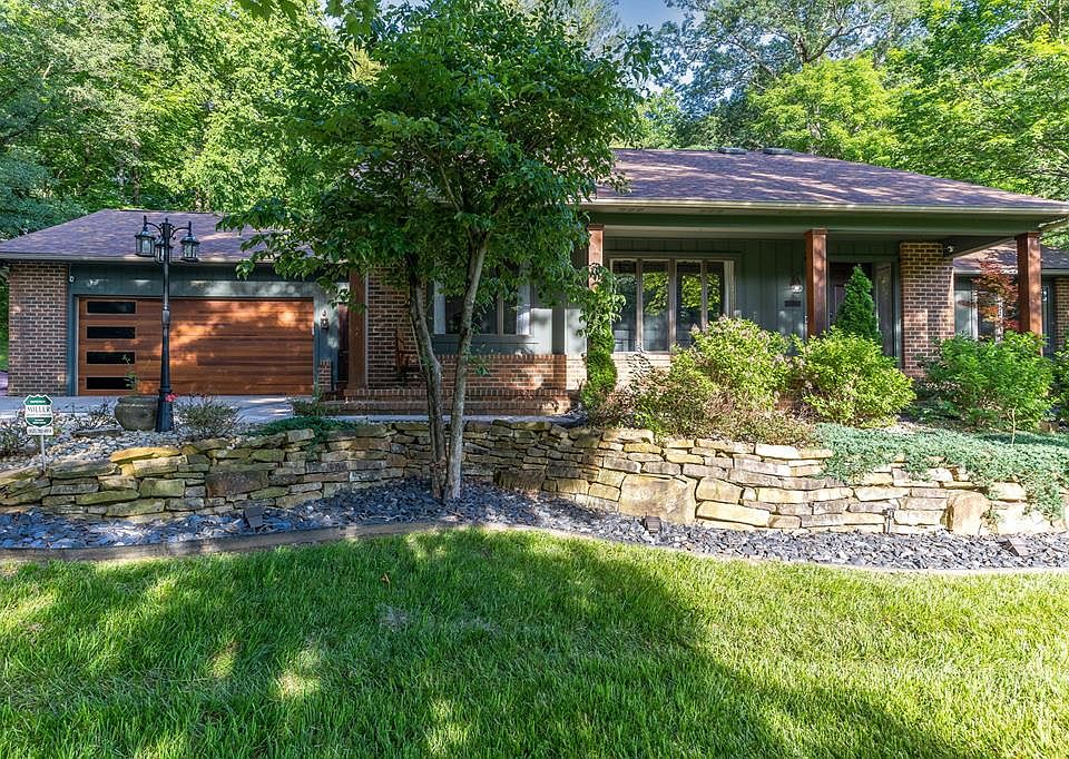 1st image of 305 Braewood Ln