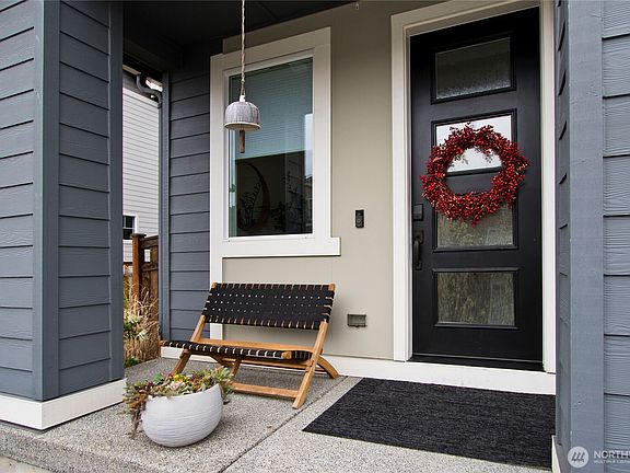 4th image of 33138 SE Stevens Street
