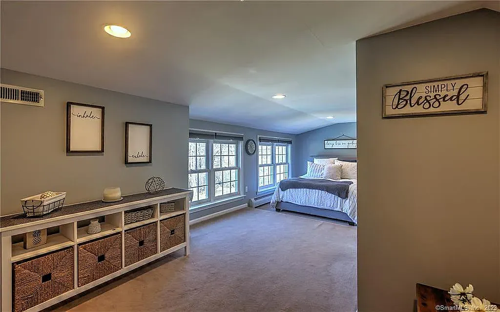 3 bed, 2249 sqft, $3,000 — Photo 3